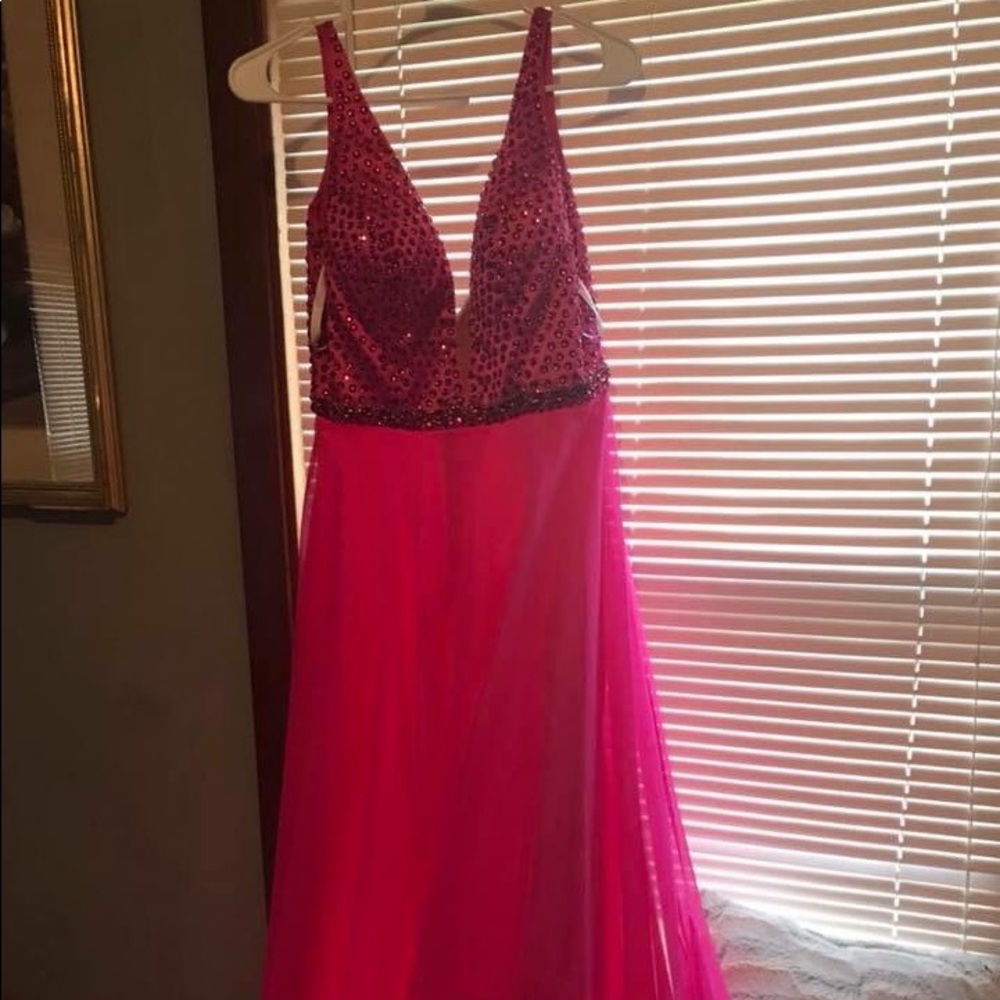 Sherri Hill Pink prom dress